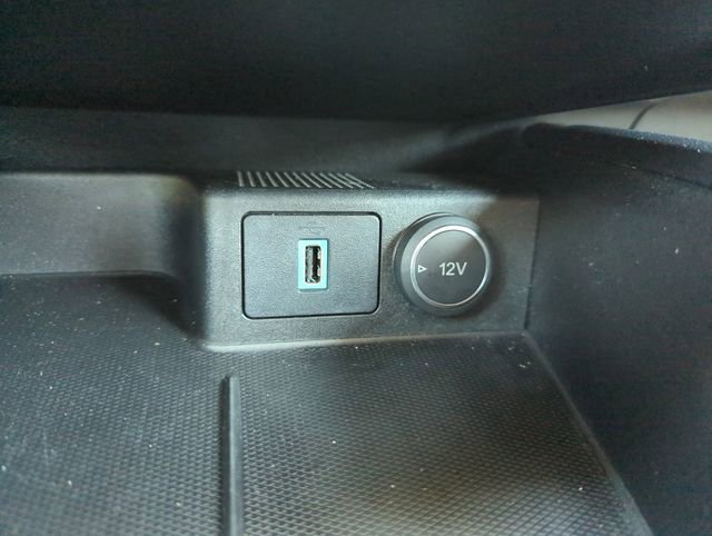 Used 2020 Ford Escape SE image 37