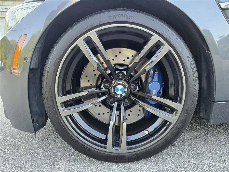 Used 2015 BMW M4 Coupe image 22
