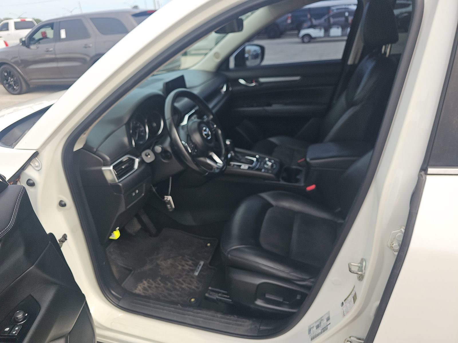 Used 2018 MAZDA CX-5 Touring FWD image 10