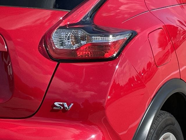 Used 2015 Nissan Juke SV w/ Technology Package FWD image 6