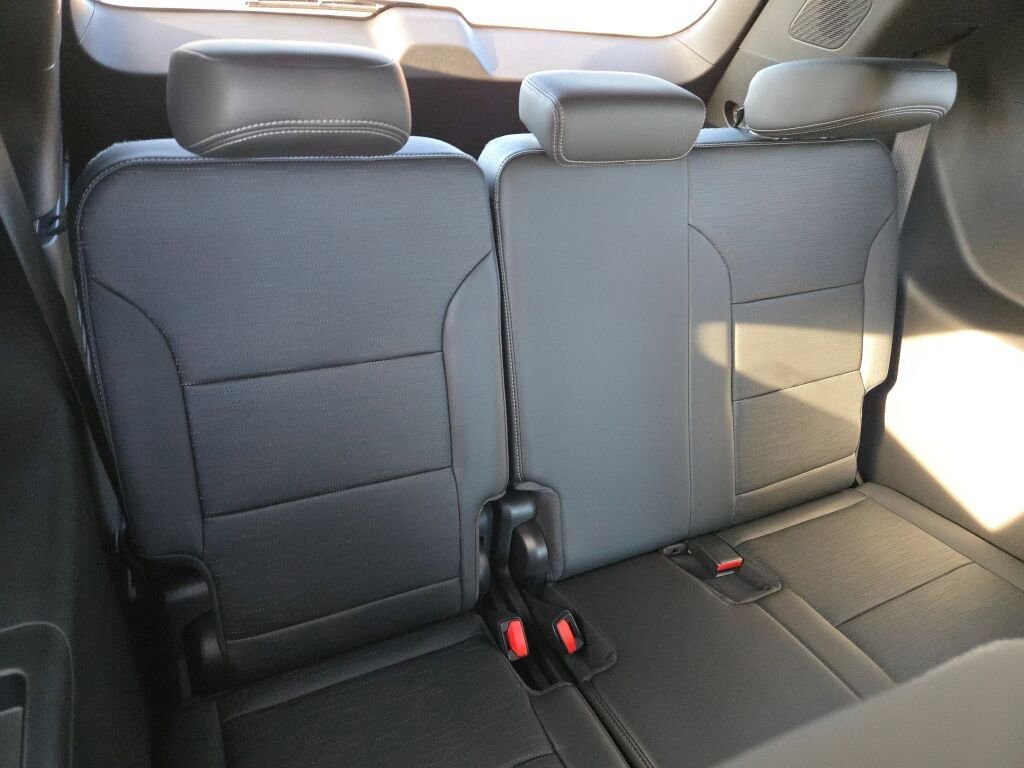 New 2026 Buick Enclave Sport Touring w/ LPO, Floor Liner Package image 12