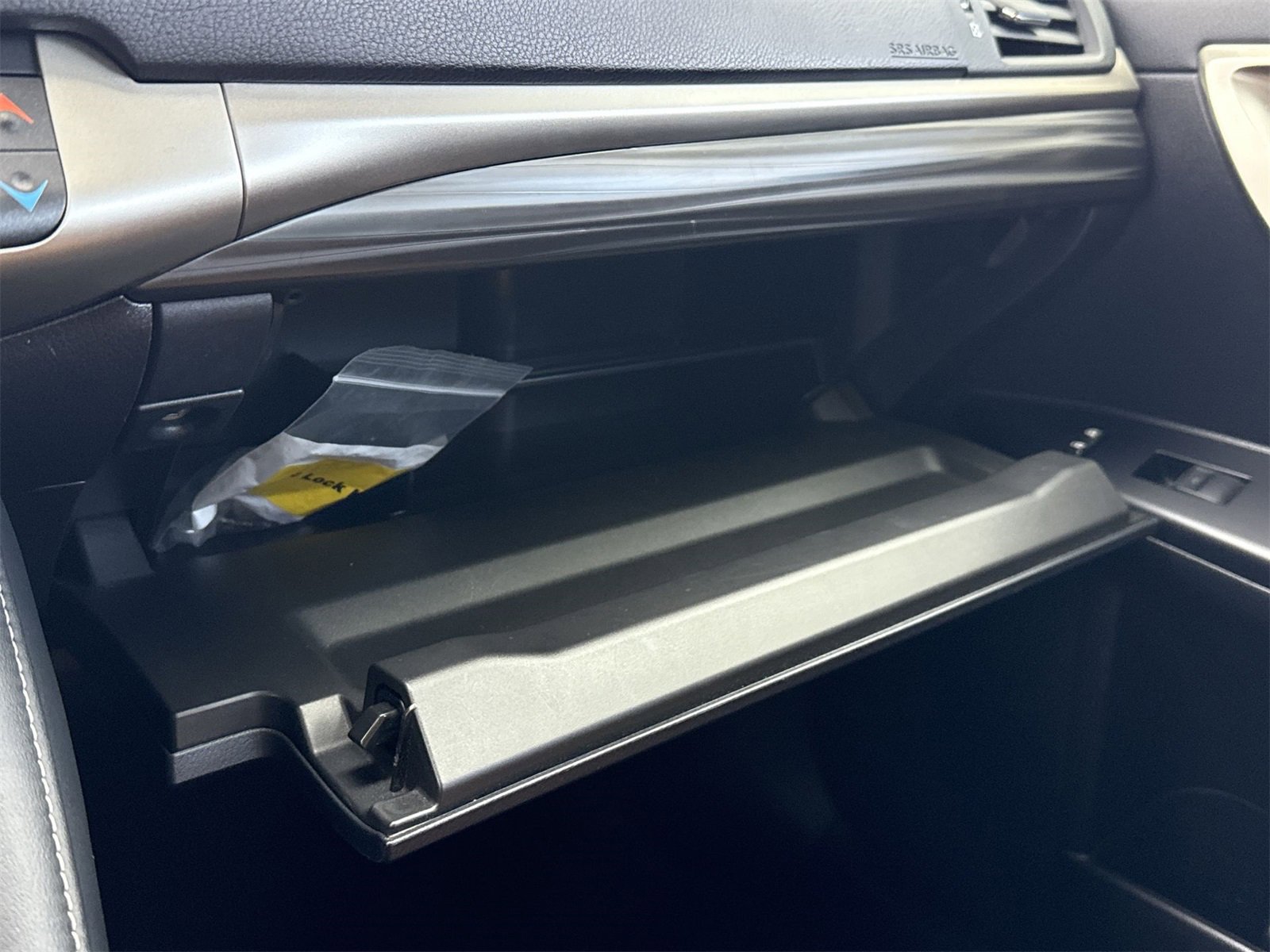 Used 2015 Lexus CT 200h image 31