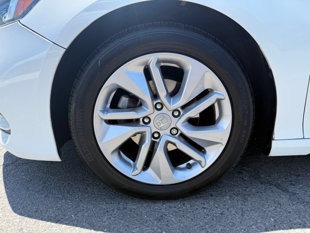 Used 2020 Honda Accord LX image 28