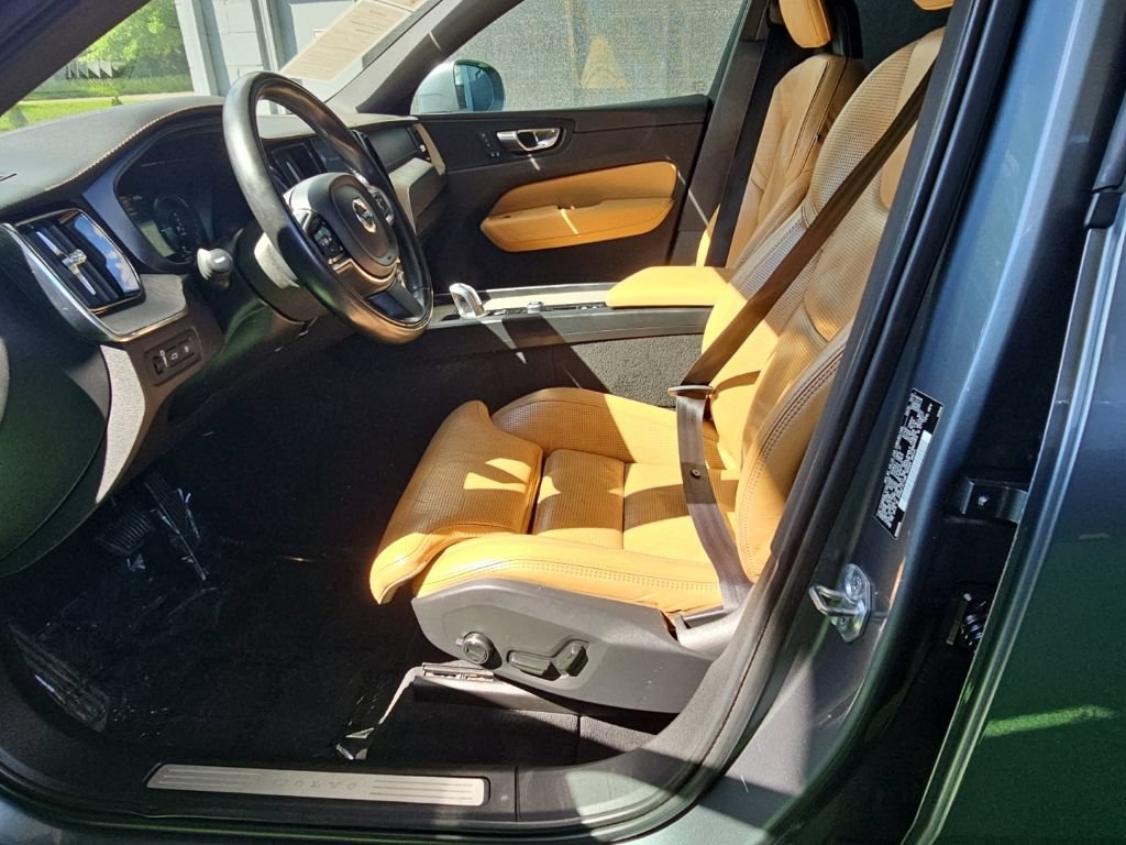 Used 2018 Volvo XC60 T8 Inscription AWD/4WD image 31