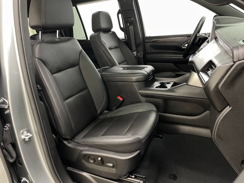Used 2023 Chevrolet Tahoe LT AWD/4WD image 43
