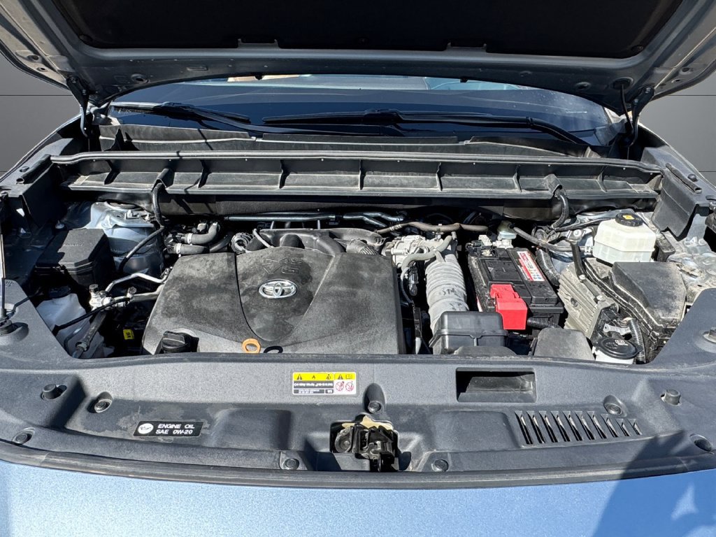 Certified 2020 Toyota Highlander Platinum AWD/4WD image 20