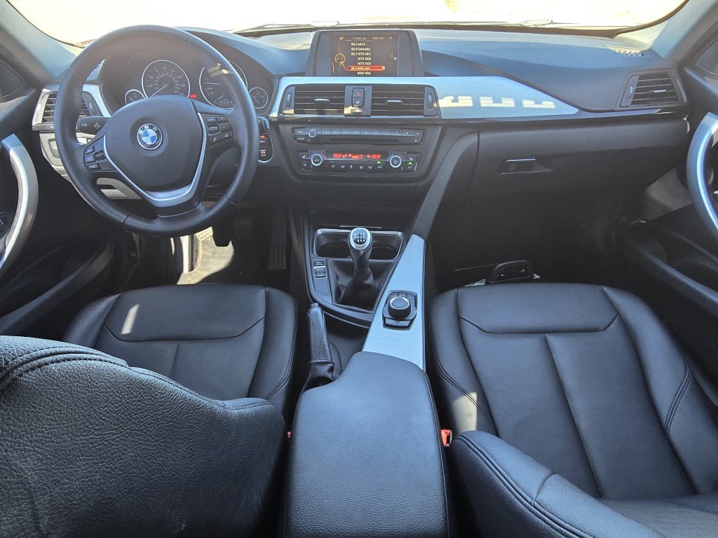 Used 2015 BMW 335i xDrive Sedan image 26