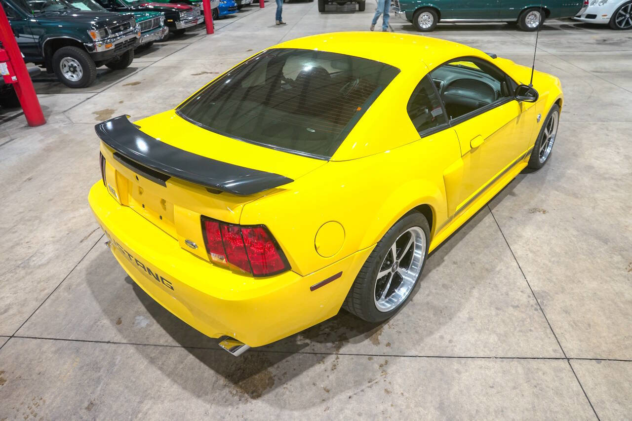 Used 2004 Ford Mustang Mach 1 RWD image 16