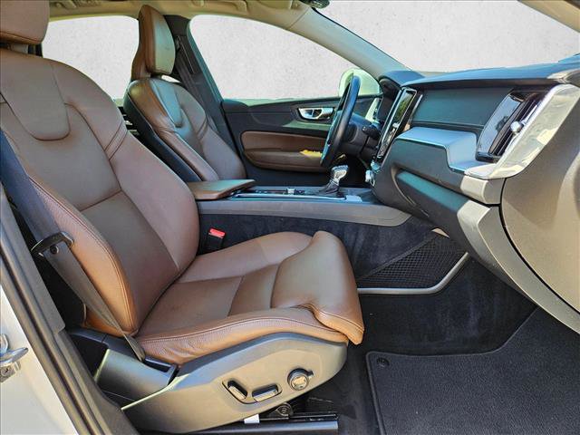 Used 2019 Volvo XC60 T5 Inscription FWD image 22