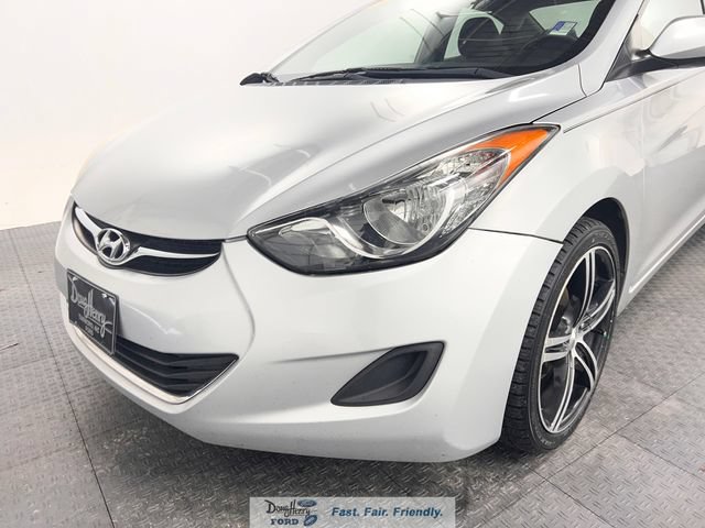 Used 2013 Hyundai Elantra GLS FWD image 10
