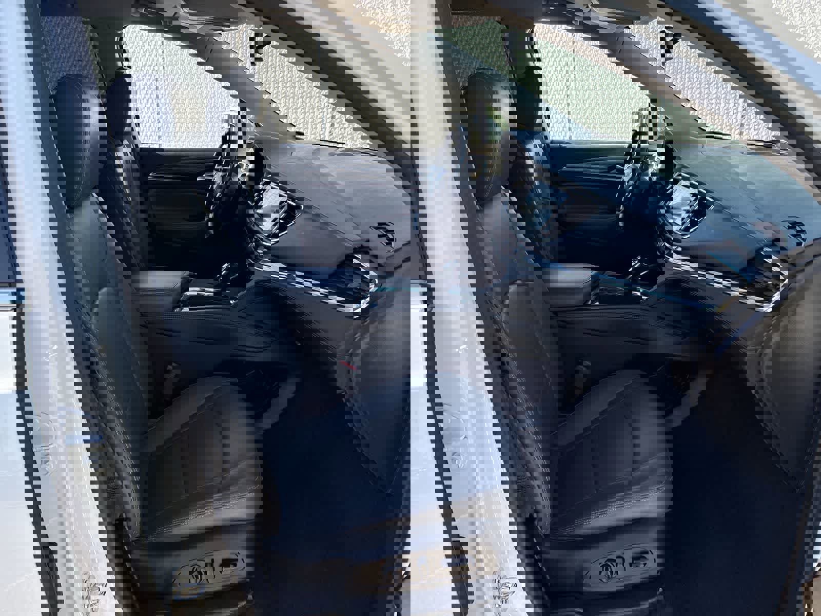 Used 2019 Buick Enclave Essence image 13