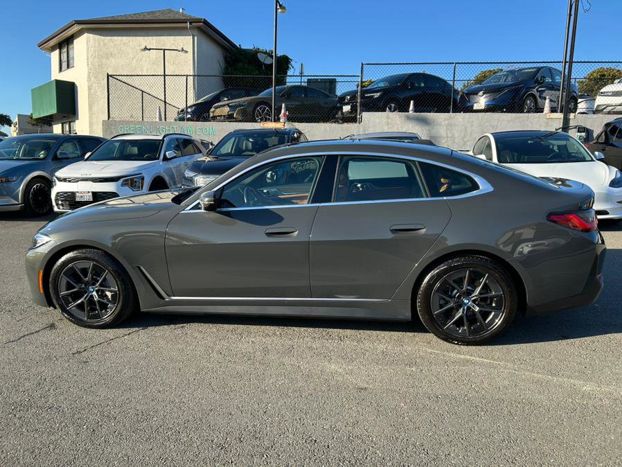 Used 2023 BMW i4 eDrive40 w/ Premium Package image 8