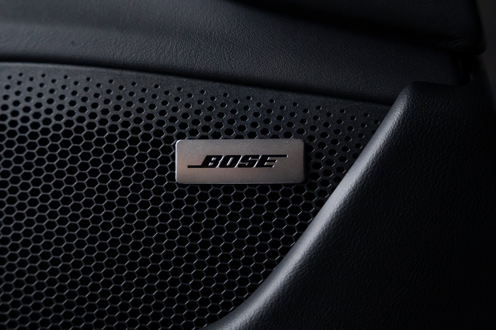 Used 2024 Porsche Taycan GTS image 16