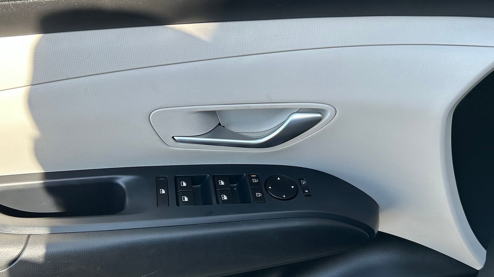 Used 2025 Hyundai Tucson SEL AWD/4WD image 9