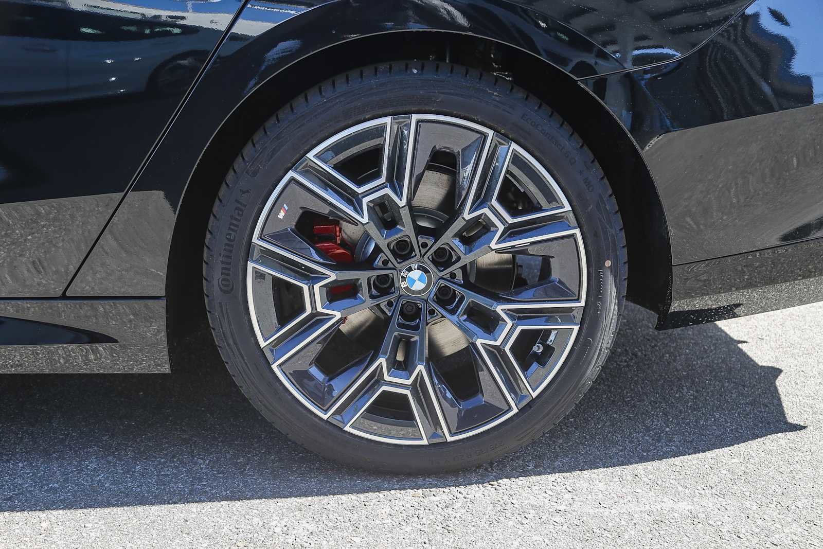 New 2026 BMW 530i w/ M Sport Package image 21