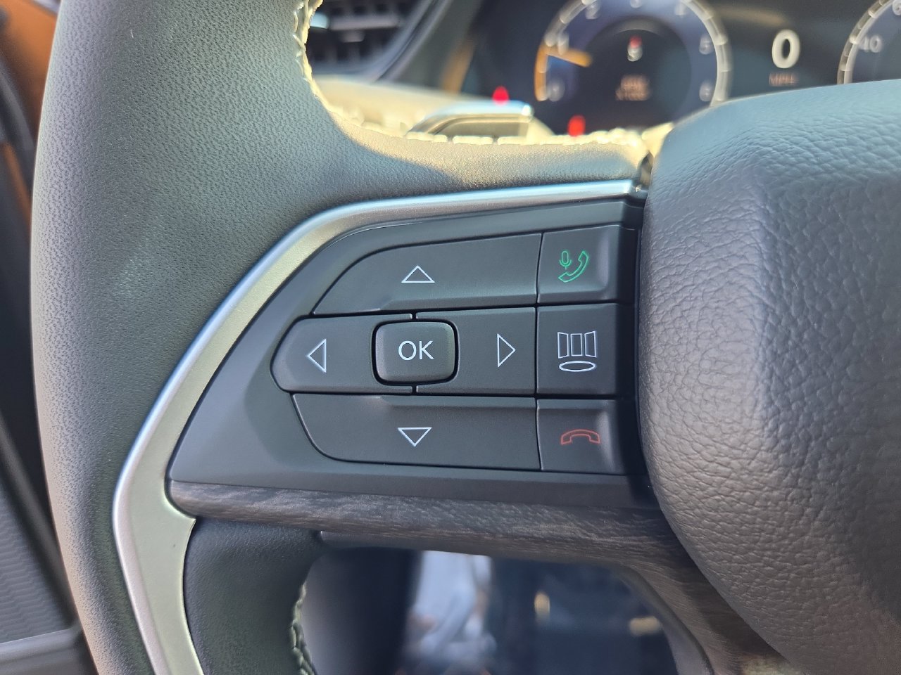 New 2027 Jeep Grand Cherokee Limited AWD/4WD image 15