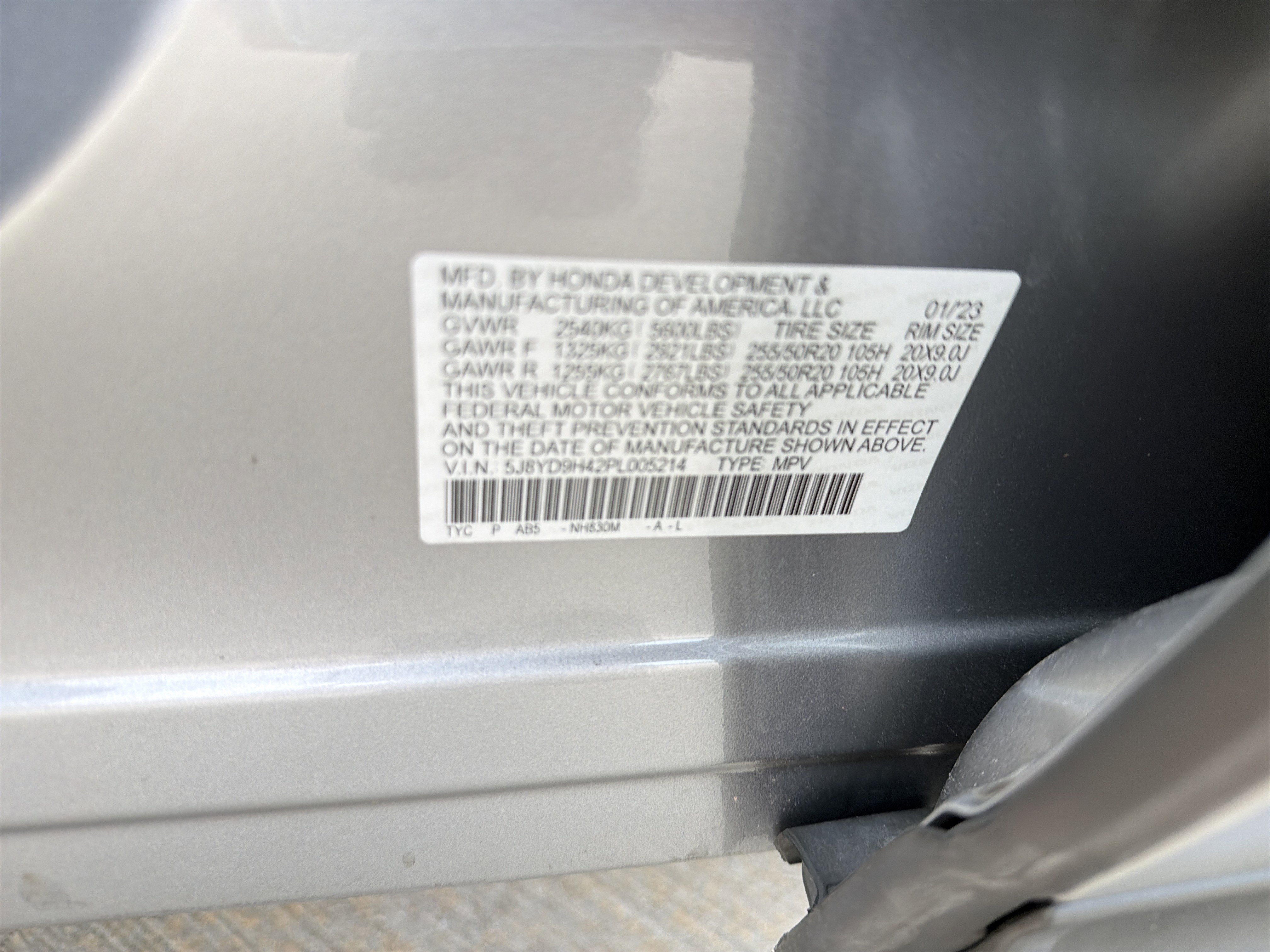 Certified 2023 Acura MDX FWD w/ Technology Package image 36