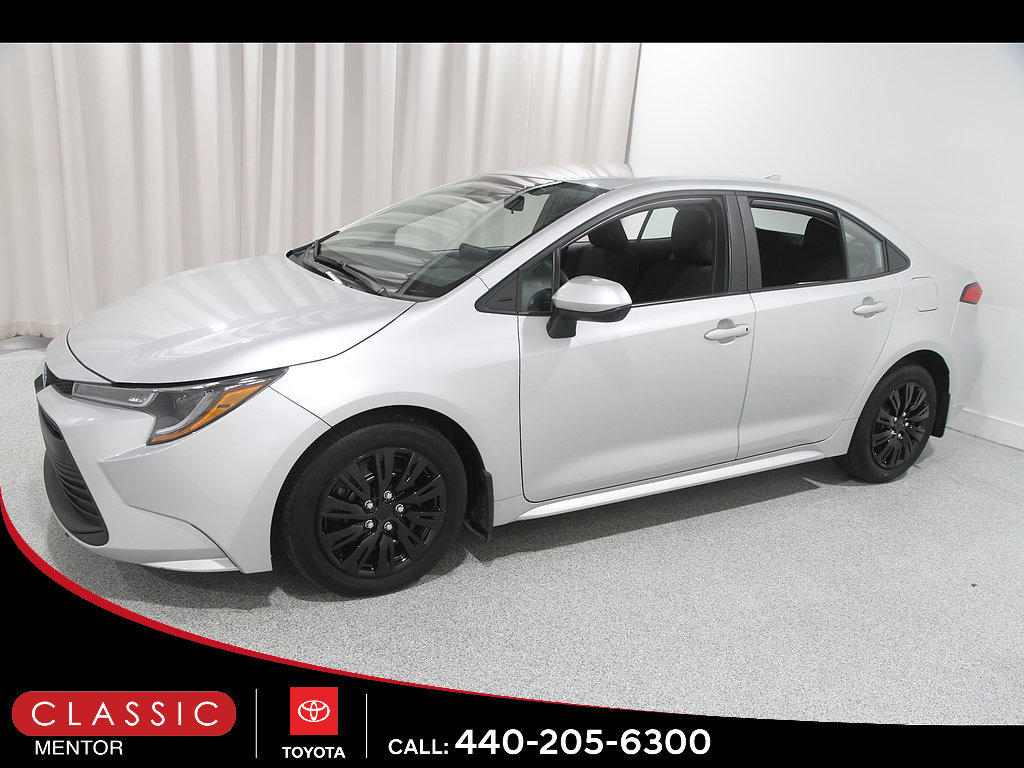 Used 2023 Toyota Corolla LE w/ Carpet Mat Package (TMS) FWD image 3