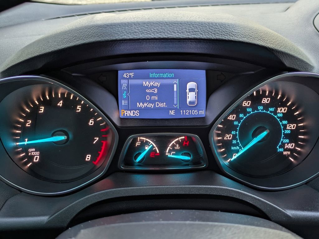 Used 2015 Ford Escape SE image 27