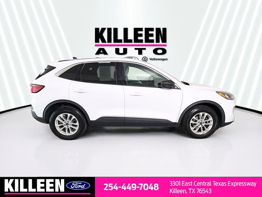 Used 2022 Ford Escape SE AWD/4WD image 9