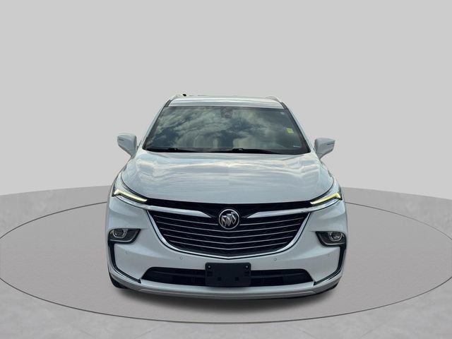 Used 2023 Buick Enclave Essence AWD/4WD image 11