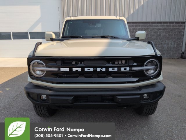 New 2026 Ford Bronco Outer Banks AWD/4WD image 8