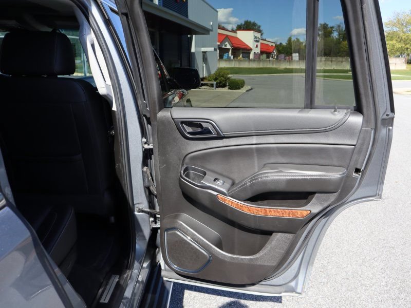 Used 2019 Chevrolet Tahoe Premier AWD/4WD image 23
