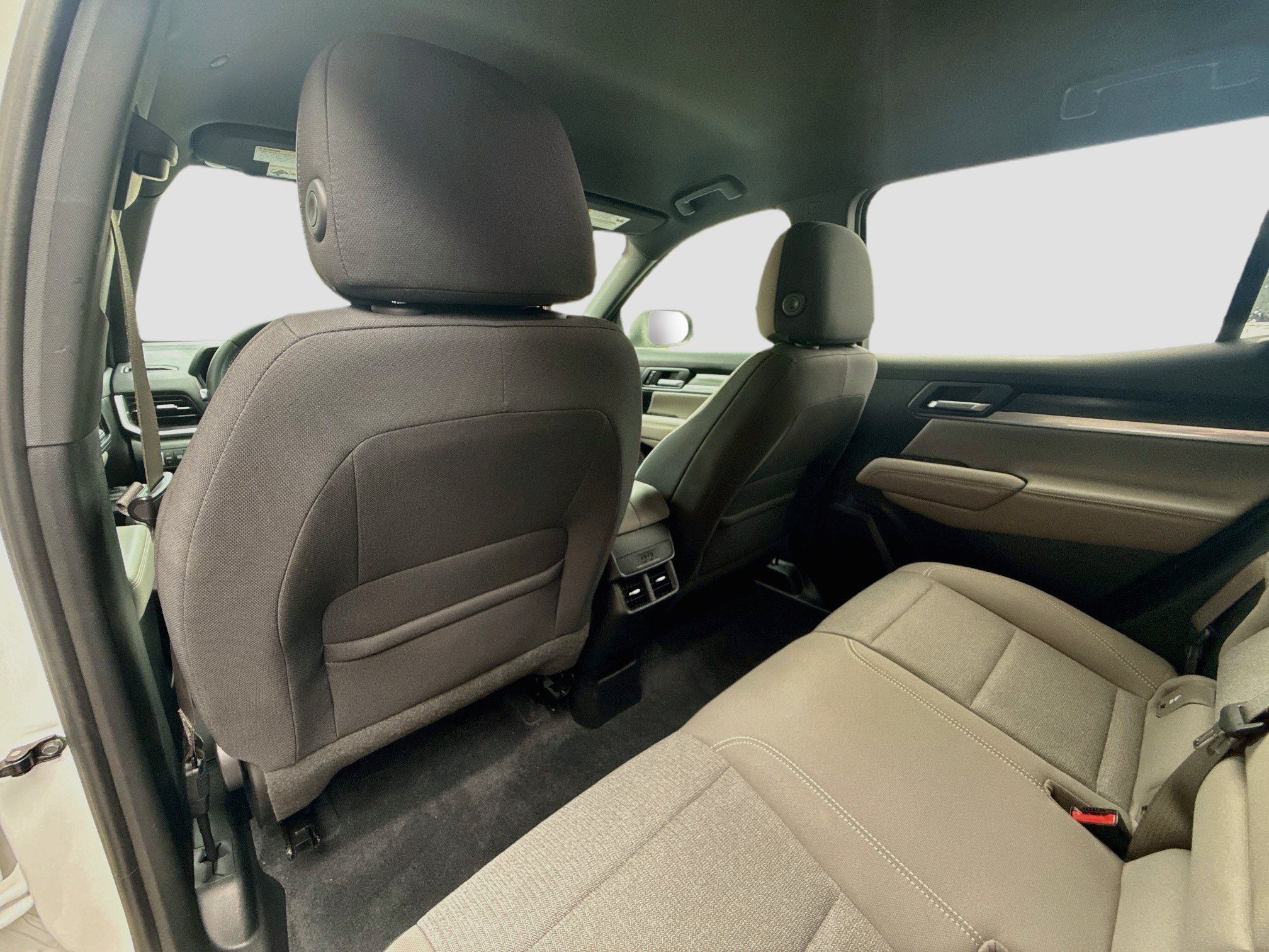 Used 2026 GMC Terrain Elevation w/ LPO, Floor Liner Package FWD image 22