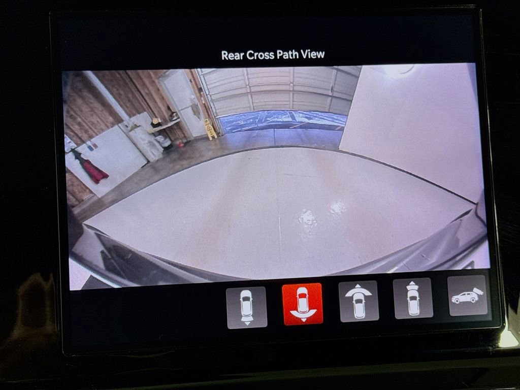 Used 2022 Jeep Compass Latitude w/ Convenience Group image 28