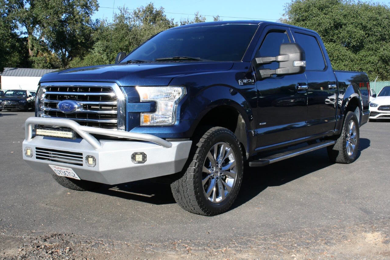 Used 2017 Ford F150 XLT w/ Equipment Group 302A Luxury image 10