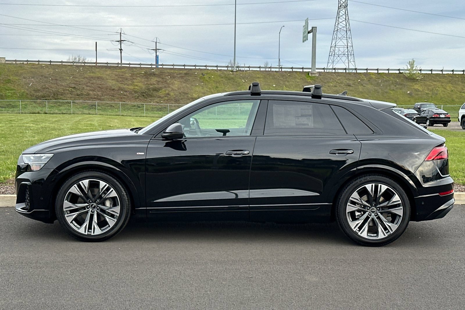 New 2026 Audi Q8 Premium Plus AWD/4WD image 6