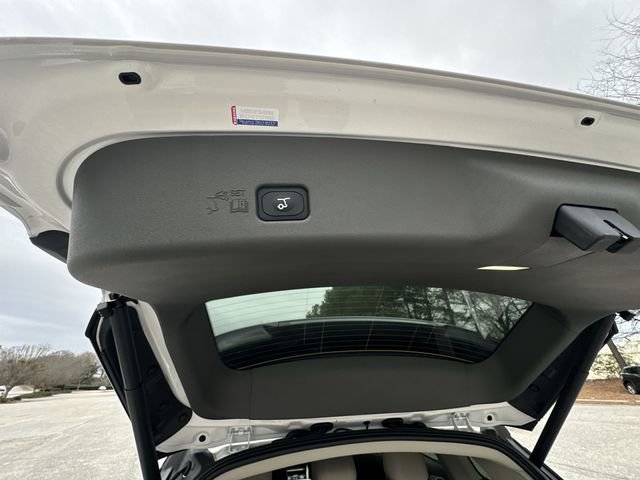Used 2025 Lincoln Nautilus Reserve AWD/4WD image 26