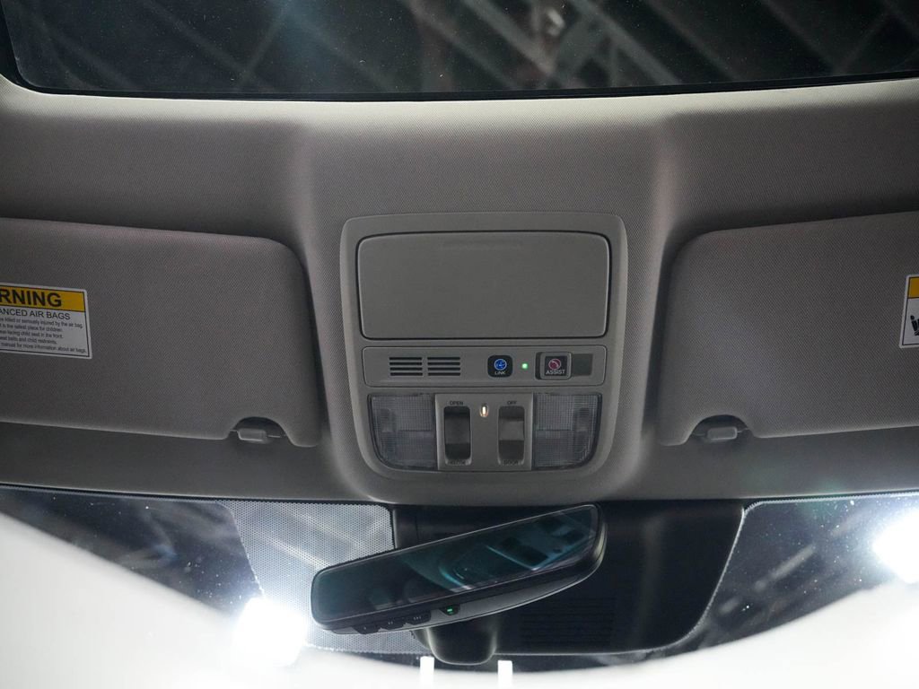 Used 2018 Honda Accord Touring image 40