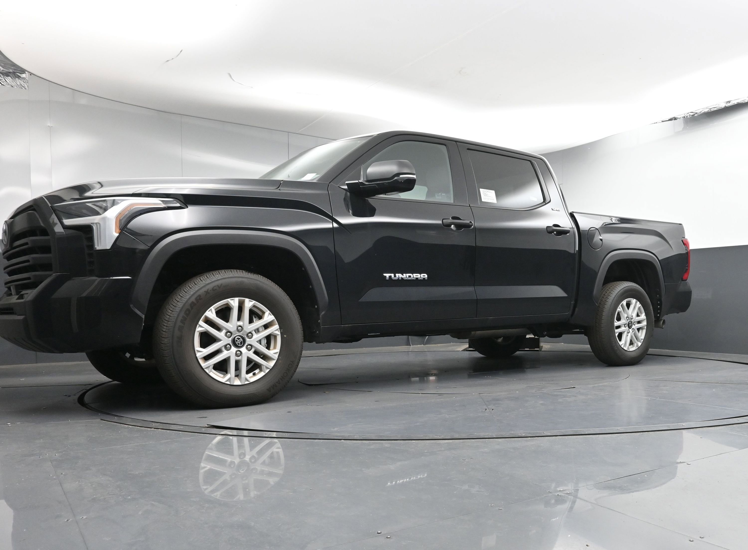 Used 2025 Toyota Tundra SR5 w/ SR5 Convenience Package image 23