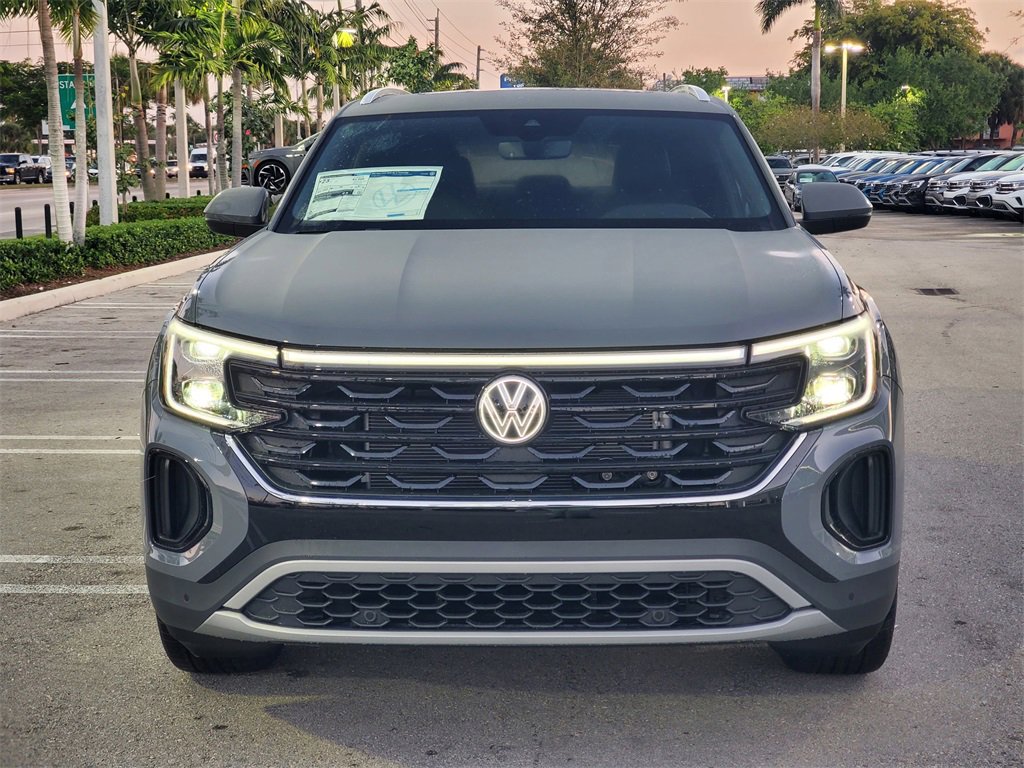 New 2026 Volkswagen Atlas Cross Sport SE image 2
