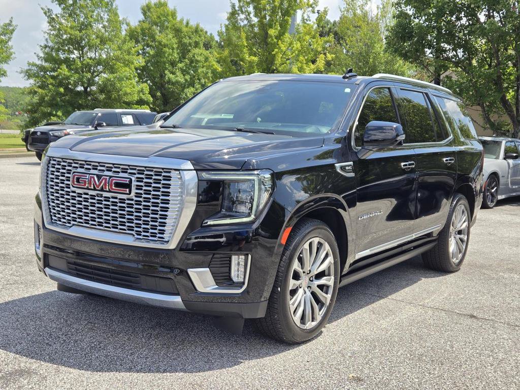 Used 2021 GMC Yukon Denali w/ Denali Ultimate Package AWD/4WD image 1