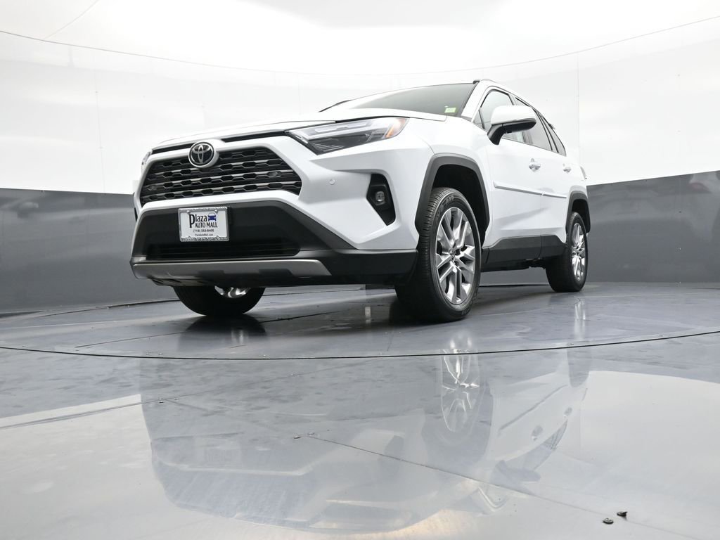 Used 2023 Toyota RAV4 Limited AWD/4WD image 27