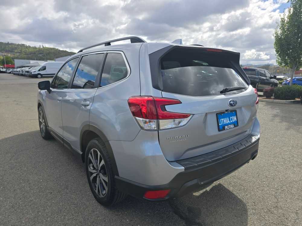Used 2020 Subaru Forester Limited w/ Popular Package #3 image 3