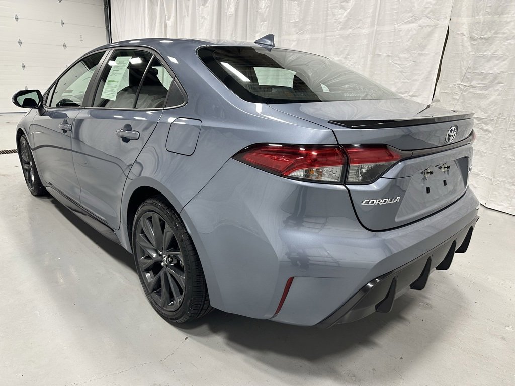 Used 2025 Toyota Corolla XSE image 5