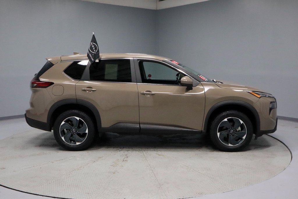 Certified 2024 Nissan Rogue SV image 13