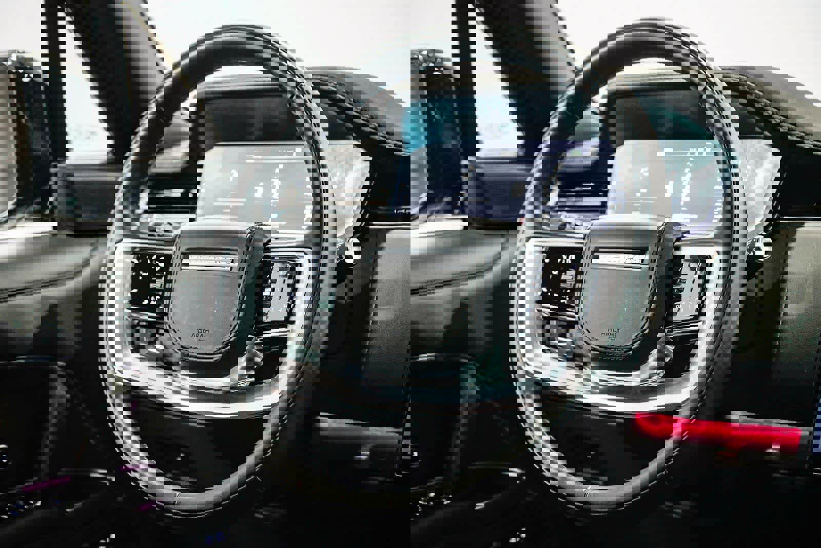 Used 2024 Land Rover Range Rover Long Wheelbase SE image 15