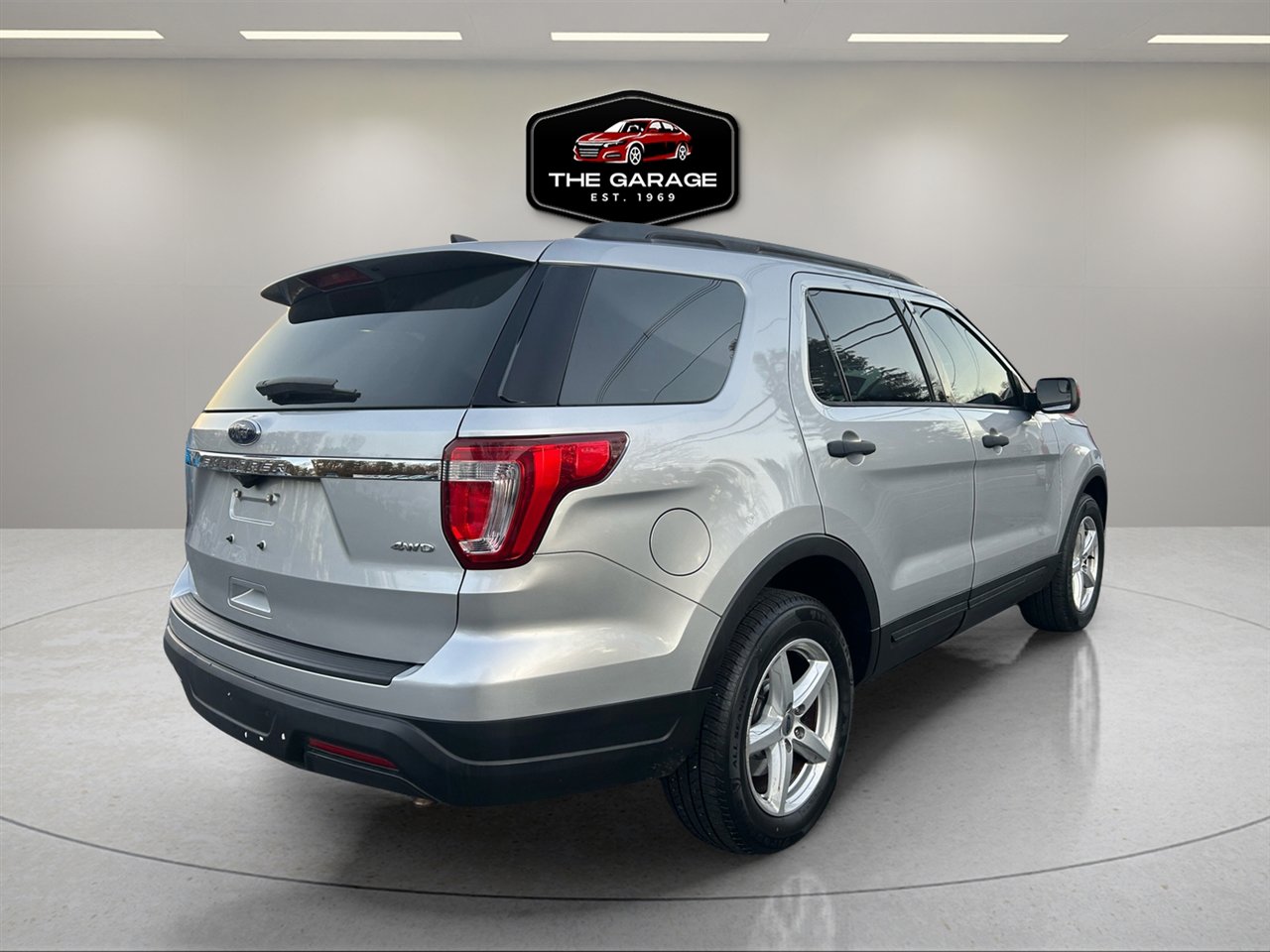 Used 2018 Ford Explorer 4WD image 5