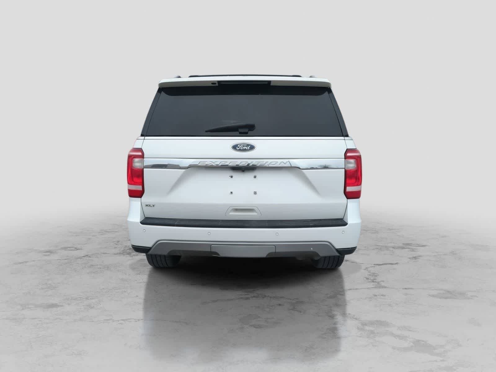 Used 2021 Ford Expedition XLT AWD/4WD image 7
