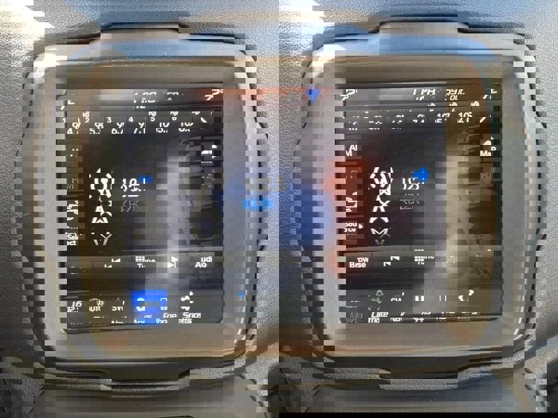 Used 2022 Jeep Renegade Latitude image 20