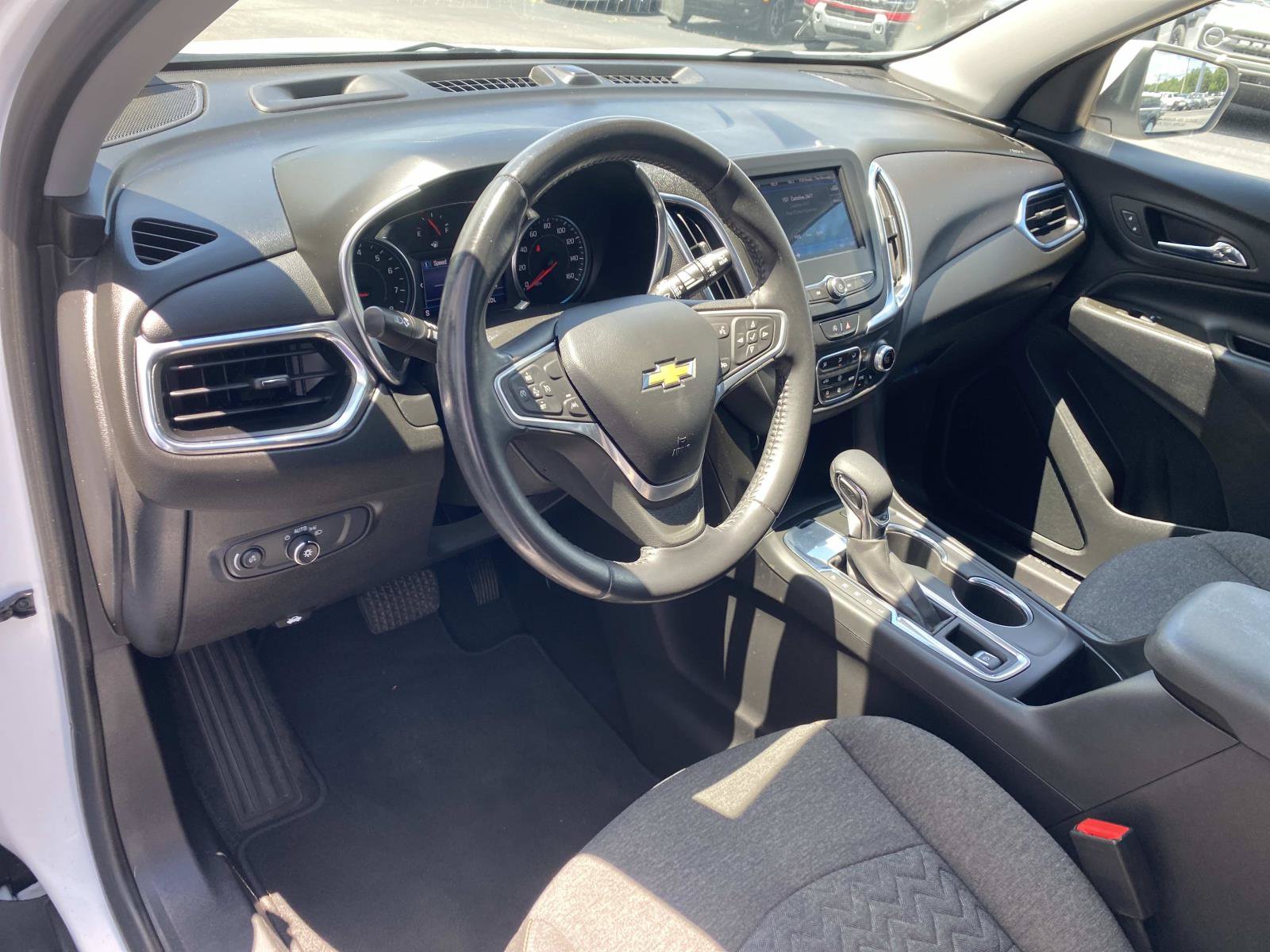 Used 2022 Chevrolet Equinox LT FWD image 19