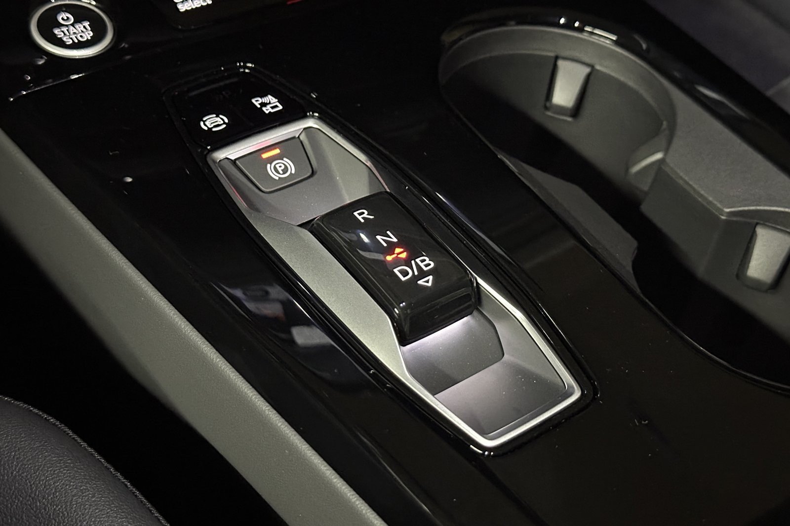 New 2027 Audi Q6 e-tron Premium Plus AWD/4WD image 21