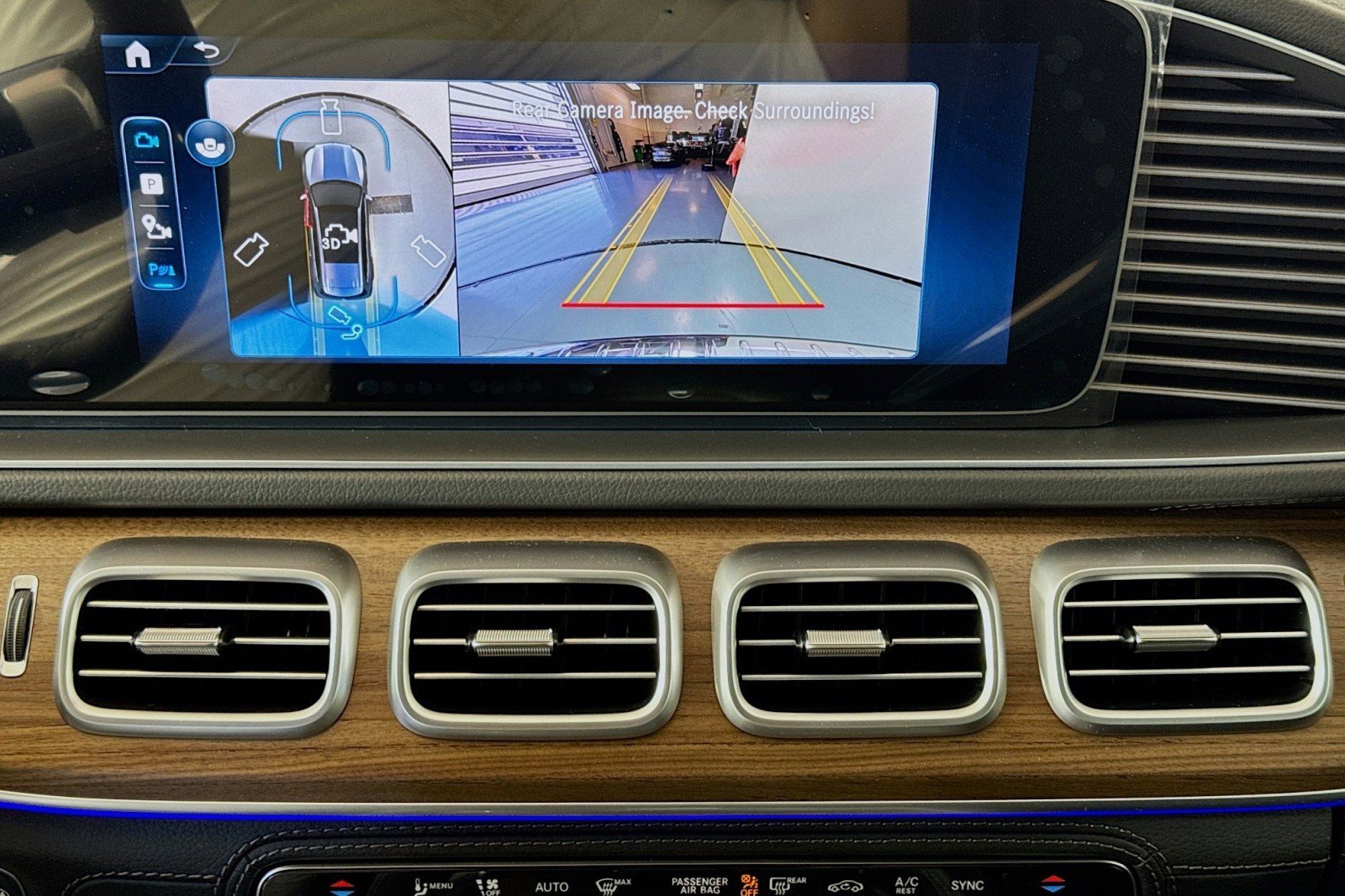 New 2025 Mercedes-Benz GLS 580 4MATIC image 13