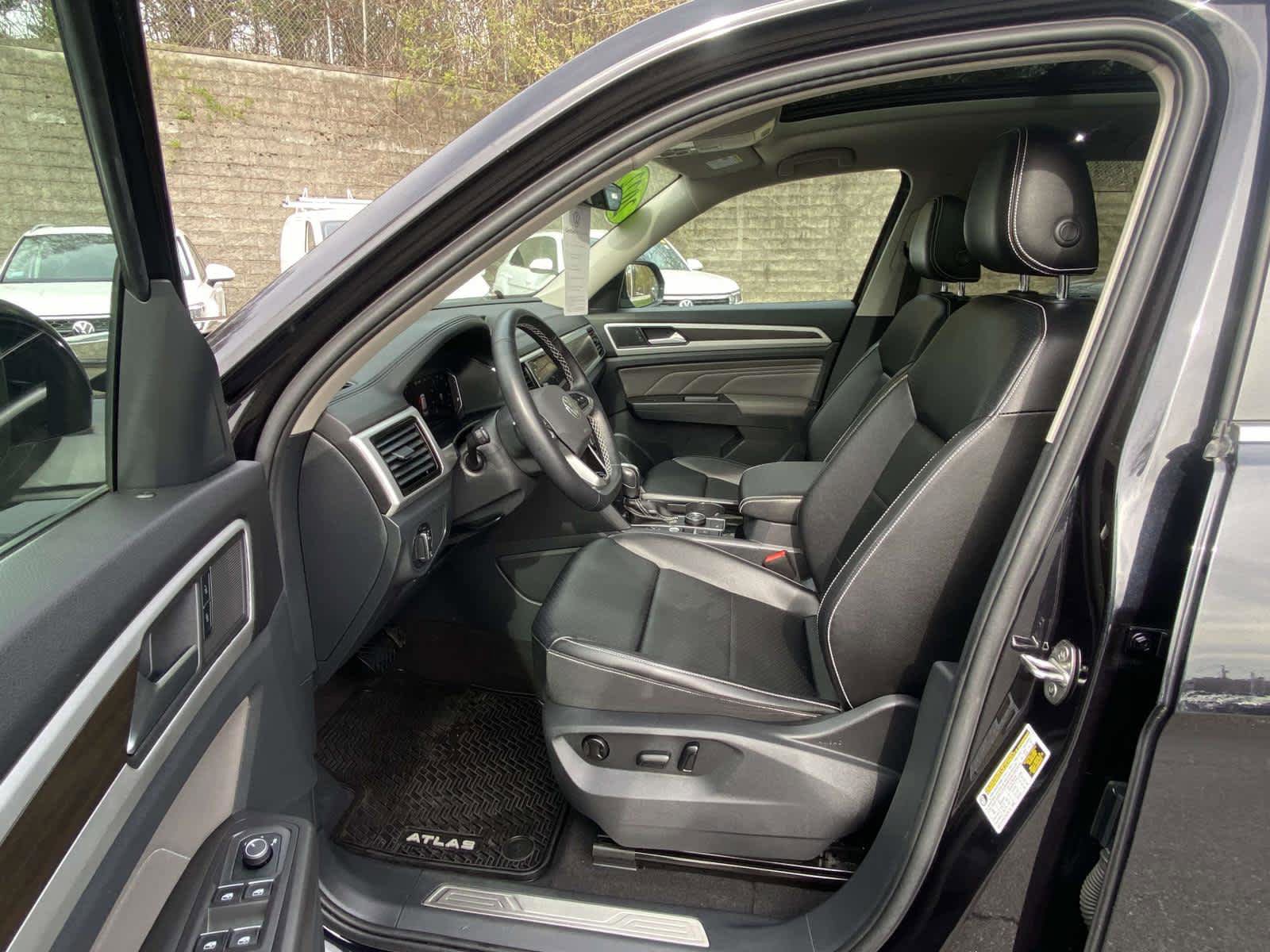 Certified 2022 Volkswagen Atlas SE AWD/4WD image 12