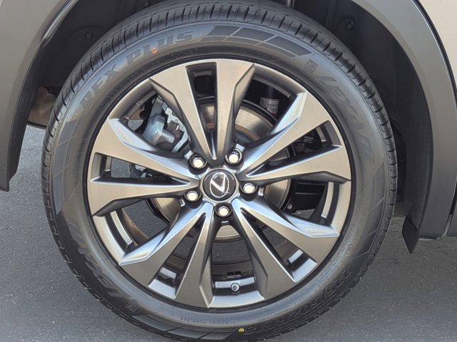 Used 2019 Lexus UX 200 F Sport image 13