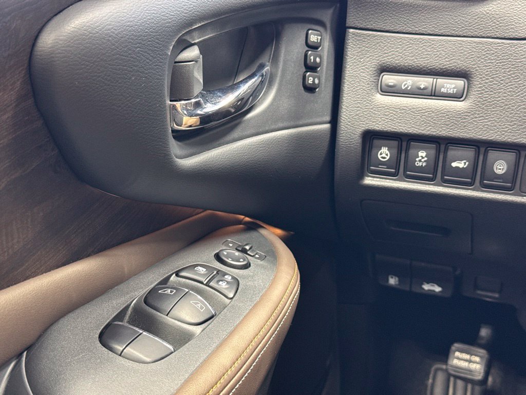 Used 2024 Nissan Murano Platinum AWD/4WD image 10